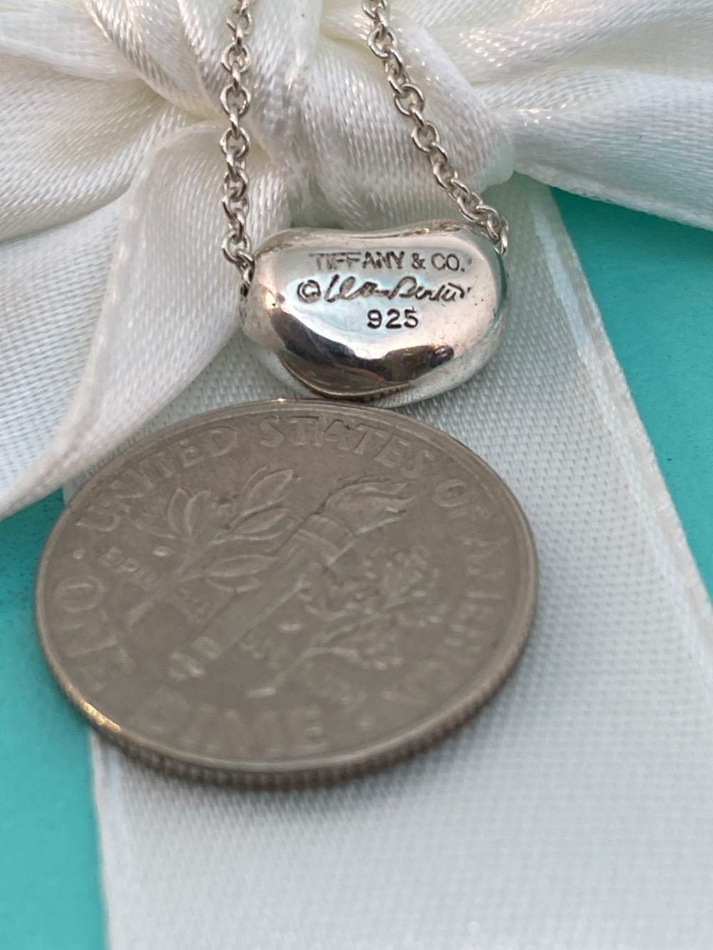 Tiffany & Company, Elsa Peretti mini bean necklace 925 silver 16” - Picture 3 of 6
